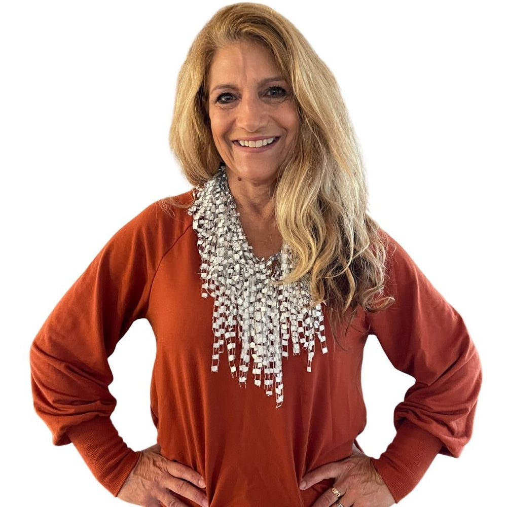 How to Wear an Infinity Scarf Necklace 3 Ways ScarfLady